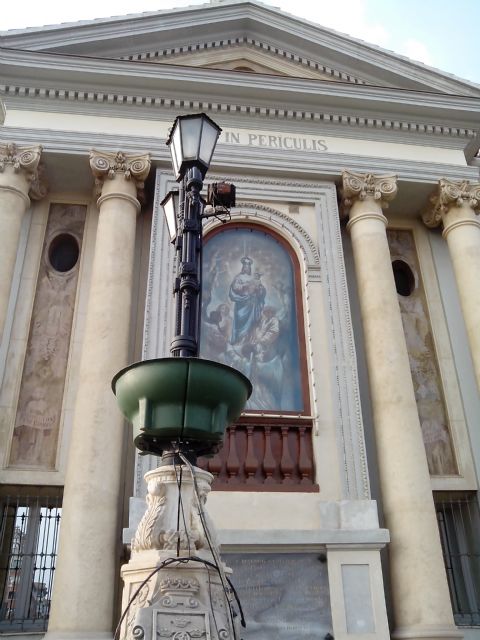 HUERMUR denuncia al Ayuntamiento ante Cultura por colocar nuevos maceteros en el Puente Viejo de Murcia - 2, Foto 2
