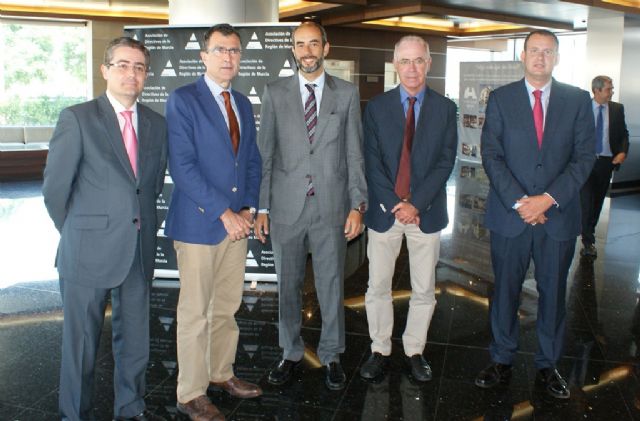 El alcalde de Murcia desvela el proyecto de ciudad a los directivos de la Región - 1, Foto 1