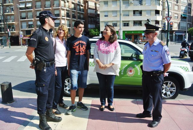 La Policía Local realiza más de 2.500 servicios humanitarios y de ayuda durante este año 2015 - 2, Foto 2