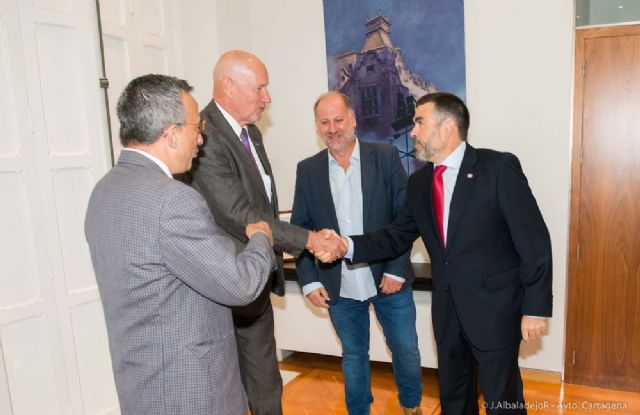 El alcalde toma contacto con el director de la Agencia Europea de Seguridad Marítima - 1, Foto 1