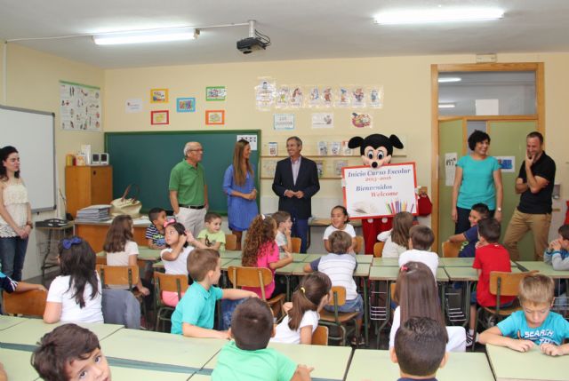 Puerto Lumbreras comienza el curso escolar 2015/2016 con un nuevo centro adaptado a la enseñanza bilingüe - 2, Foto 2