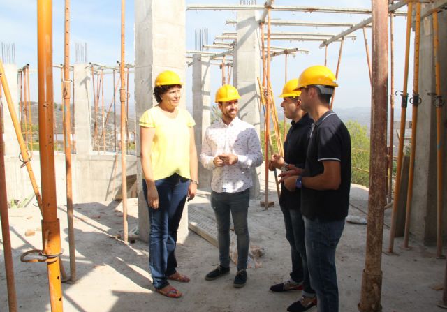 La Alcaldesa de Puerto Lumbreras se reúne con el director general de Juventud para potenciar las instalaciones del Albergue Juvenil Cabezo de la Jara - 4, Foto 4