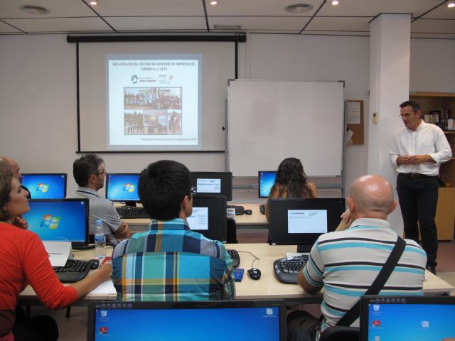 Crece el nmero de empresas que apuestan por un turismo sostenible en Sierra Espuña, Foto 3