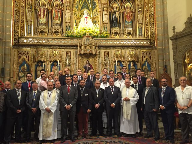El Alcalde recibe la medalla de Caballero de la Hermandad de la Virgen de la Fuensanta - 1, Foto 1