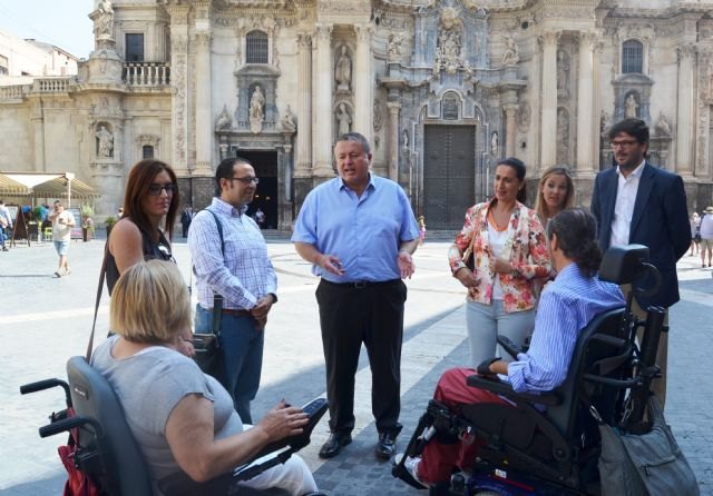 Bernabé destaca que la Ley de Accesibilidad Universal contribuirá a dotar de infraestructuras y lograr un  turismo para todos - 1, Foto 1