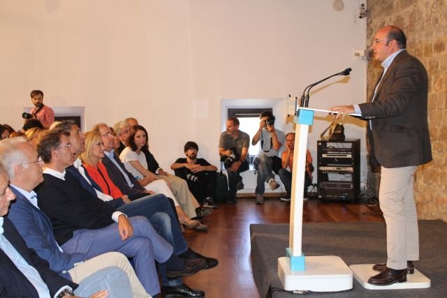 Pedro Antonio Sánchez: Es compatible ser catalán, español y defender un proyecto europeo - 2, Foto 2