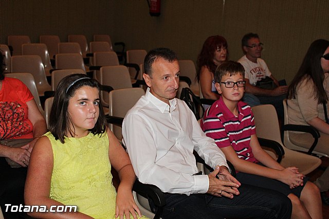 El IES Juan de la Cierva de Totana celebra el X Aniversario de Bachillerato Internacional - 11