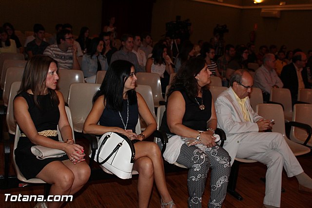 El IES Juan de la Cierva de Totana celebra el X Aniversario de Bachillerato Internacional - 25