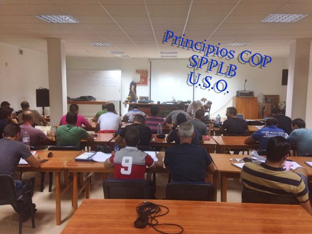 Curso sobre investigación de documentos en la circulación de vehículos a motor - 1, Foto 1