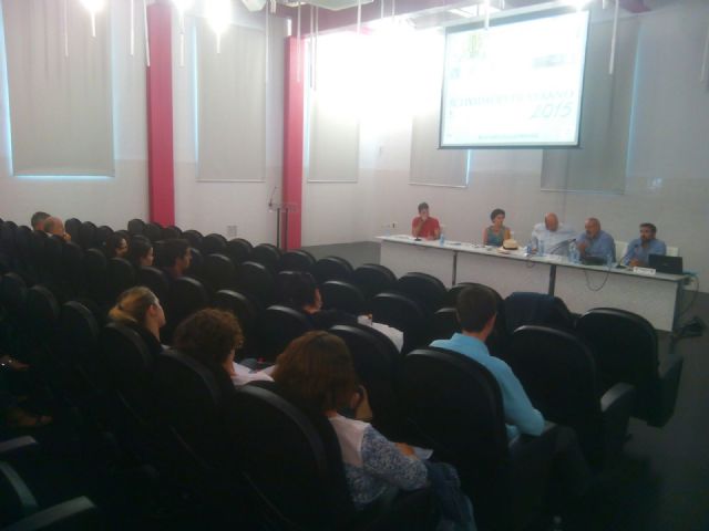 50 profesionales del deporte se dieron cita en el Campus Universitario para participar en el curso organizado por la Universidad del Mar enmarcado dentro de los Juegos Deportivos del Guadalentín - 3, Foto 3