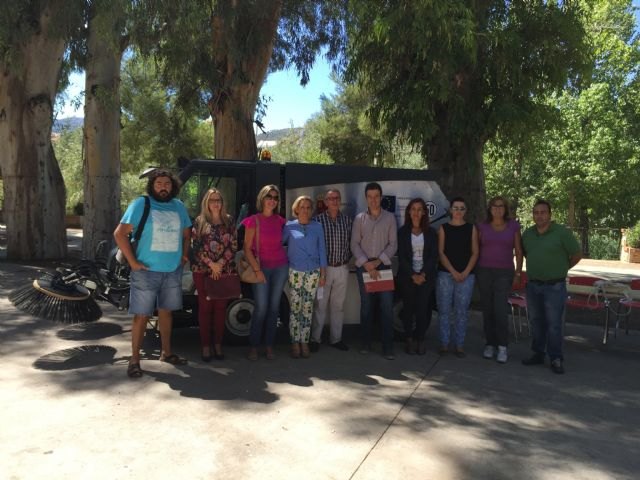 Medio Ambiente prevé invertir en los próximos cinco años 41 millones para reciclaje, reducir emisiones y prevenir el efecto invernadero - 1, Foto 1