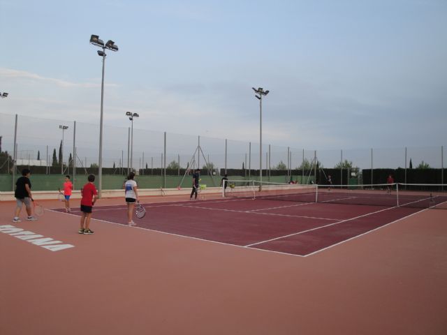 Comienza la Escuela de Tenis Kuore en las pistas del Polideportivo y la Ciudad Deportiva - 3