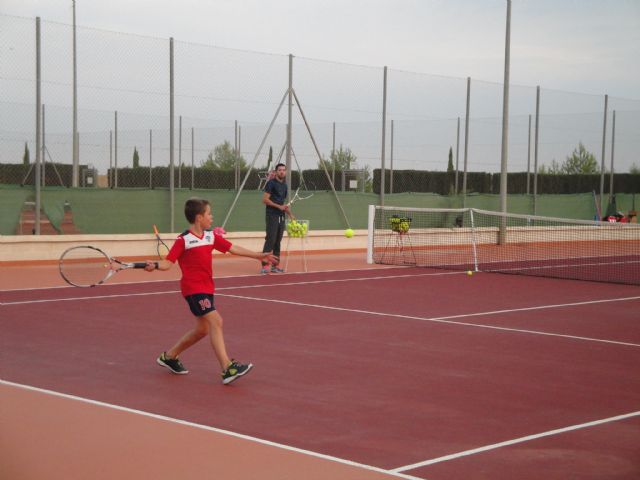 Comienza la Escuela de Tenis Kuore en las pistas del Polideportivo y la Ciudad Deportiva - 4