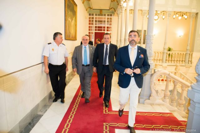 Cartagena será la primera ciudad que acoja una escultura a la Policía Nacional - 5, Foto 5