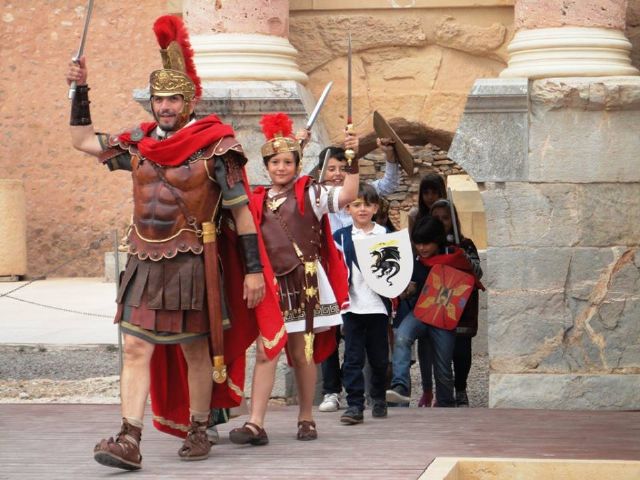 Cartagena Puerto de Culturas y el Teatro Romano se suman a las fiestas de Carthagineses y Romanos - 1, Foto 1