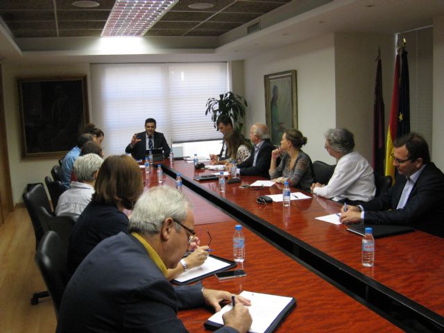 El director del SEF se reúne con los agentes sociales para presentarles el Plan ´AleJob!´ - 1, Foto 1