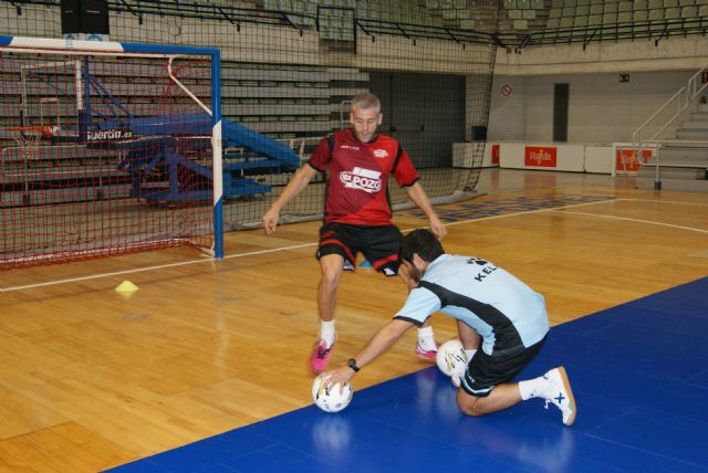 Miguelín sobre Santa Coloma: Es un equipo muy poderoso ofensivamente - 1, Foto 1