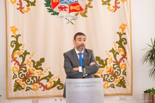 La llegada del AVE y el baipás del Reguerón centran la reunión entre alcalde y consejero - 5, Foto 5