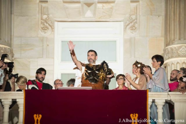 El alcalde homenajea a los festeros que reviven la historia de Cartagena - 4, Foto 4