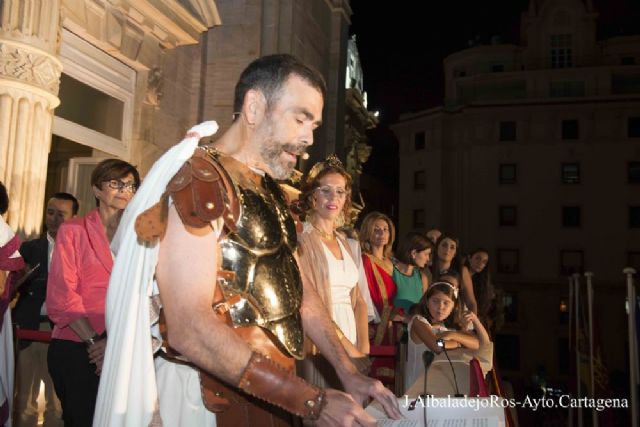 El alcalde homenajea a los festeros que reviven la historia de Cartagena - 5, Foto 5