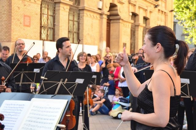 Medio millar de personas arropan a la Orquesta Sinfónica de la Región de Murcia en su acto de presentación de temporada - 1, Foto 1