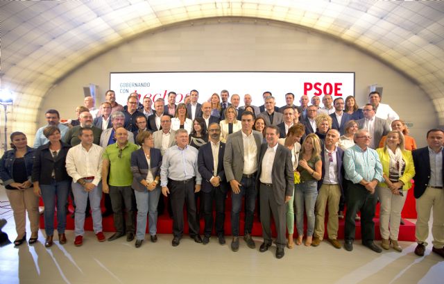 El PSOE asegura que el cambio en la dirección de la FEMP volverá a apostar por lo público en los ayuntamientos a diferencia de lo que hizo el PP, Foto 1