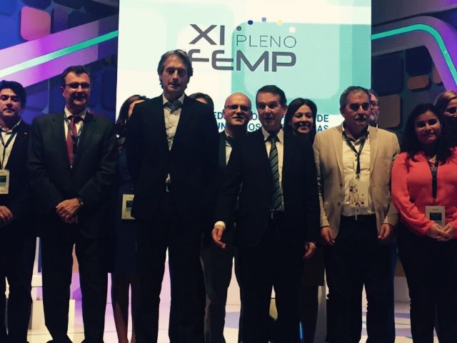 Ballesta, miembro de la Junta de Gobierno de la Federación Española de Municipios y Provincias - 1, Foto 1