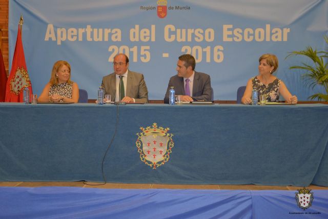 IES Sanje y la problemática del ferrocarril a su paso por Alcantarilla presentes en la Apertura del Curso Escolar 2015-2016 - 2, Foto 2