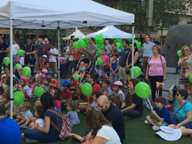 Numerosos murcianos abarrotan la Avenida de la Constitución y Jaime I para disfrutar con las actividades de la Ciclo Vida - 3, Foto 3