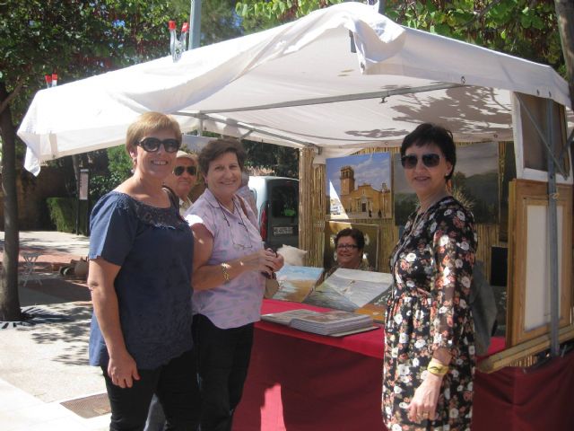 El Mercado Artesano en La Santa se celebra de nuevo, retomándolo después de la temporada de verano, Foto 9