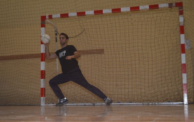 Un club de balonmano polaco ficha a un alumno de la UPCT de erasmus en Varsovia - 1, Foto 1