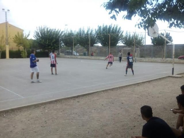 El pasado sábado tuvo lugar el I Campeonato de Fútbol-Sala Multicultural de Totana, Foto 2