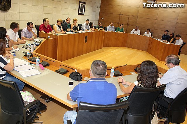 Pedirán al Gobierno de la Nación que se dote de recursos suficientes en los Presupuestos Generales del Estado´2016 a los Fondos de Cohesión Sanitaria, Foto 1