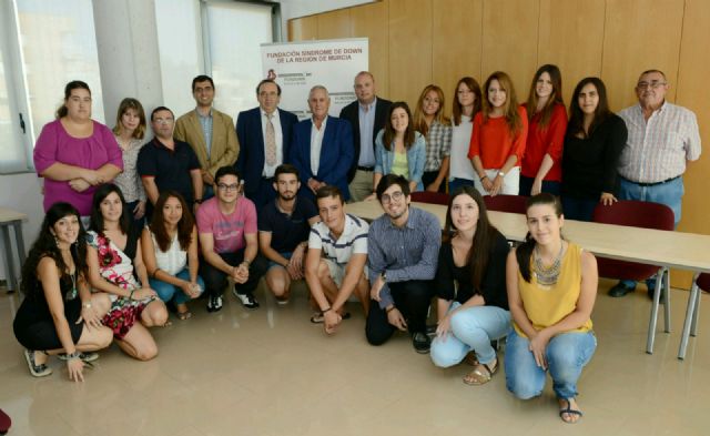 El rector inaugura el curso del centro de viviendas compartidas de Fundown - 1, Foto 1