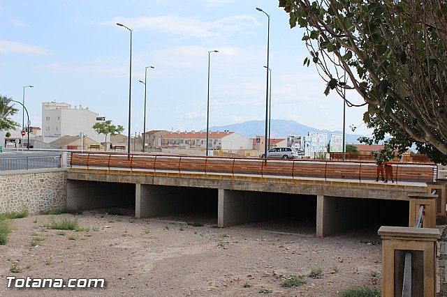 Investigarn si las obras de la Kabuki se han hecho conforme a derecho, si ha existido sobrecoste econmico y perjuicio a los intereses generales - 1