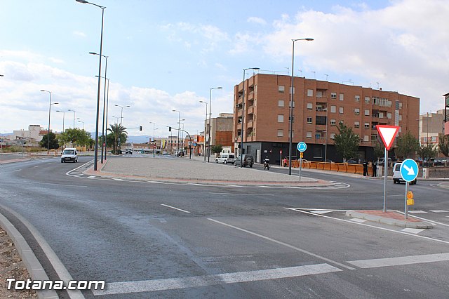 Investigarn si las obras de la Kabuki se han hecho conforme a derecho, si ha existido sobrecoste econmico y perjuicio a los intereses generales - 13