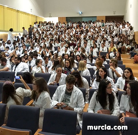 Ganar Totana-IU denuncian la grave situacin a la que se enfrentan los estudiantes de medicina de la Universidad de Murcia - 5