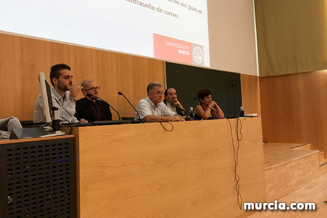 Ganar Totana-IU denuncian la grave situacin a la que se enfrentan los estudiantes de medicina de la Universidad de Murcia - 6
