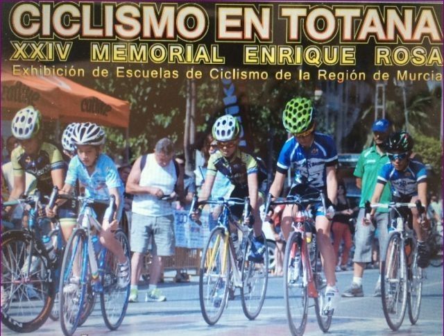 El XXIV Memorial Enrique Rosa de Ciclismo se celebra este domingo en la urbanización La Báscula, después de suspenderse por el temporal de lluvias, Foto 1