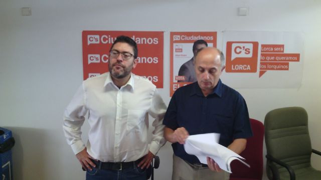 C´s Región de Murcia visita FERAMUR en Lorca para mostrar su apoyo al sector de la artesanía regional - 3, Foto 3