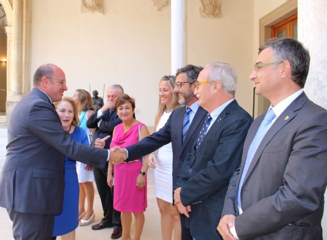 Pedro Antonio Sánchez destaca la labor del colectivo farmacéutico en la Región de Murcia - 3, Foto 3