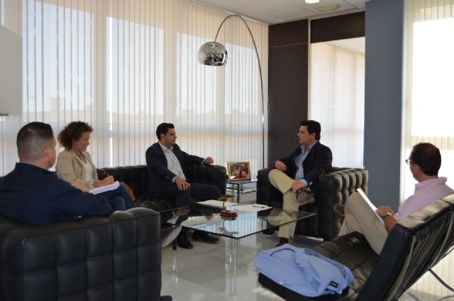 Quince jóvenes en paro se forman profesionalmente como monitores deportivos en un programa mixto del SEF en San Javier - 2, Foto 2