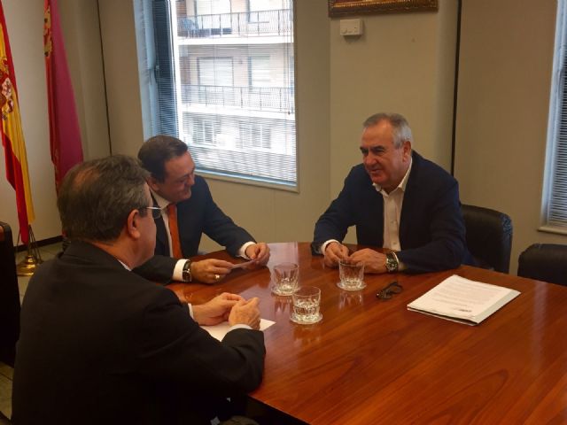 El PSOE apuesta ante la CROEM por el soterramiento integral del AVE - 1, Foto 1