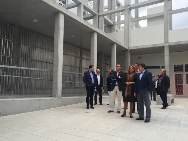 Comienzan las clases en el nuevo Instituto de Educación Secundaria Francisco Ros Giner tras finalizar los trabajos de reconstrucción - 1, Foto 1