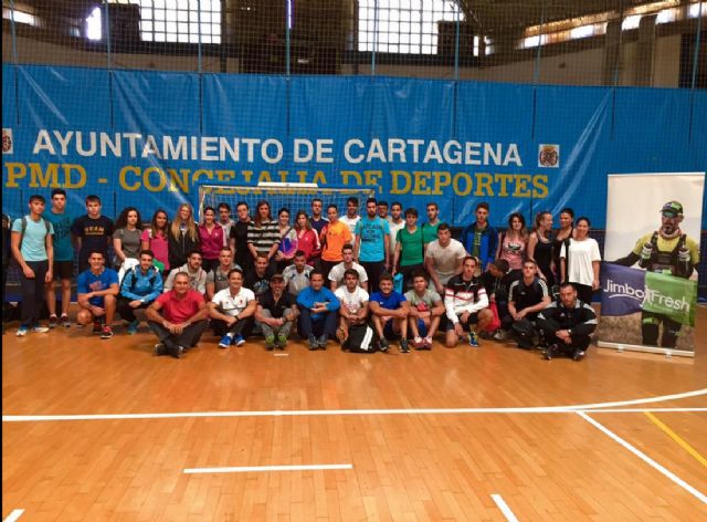 El ADE y Andrés Lledó, con los nuevos estudiantes del TAFAD - 1, Foto 1