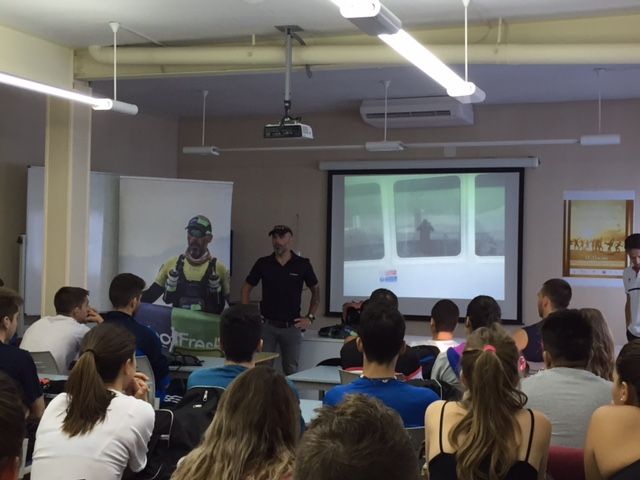 El ADE y Andrés Lledó, con los nuevos estudiantes del TAFAD - 2, Foto 2