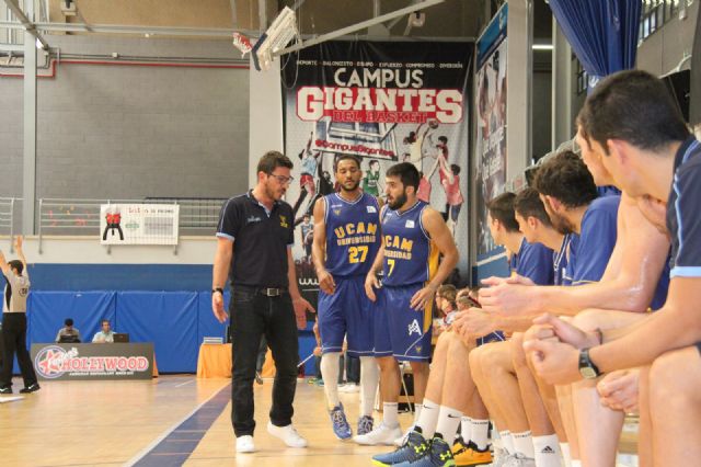 El UCAM Murcia venció por 75-68 en la primera semifinal del Torneo Air Europa - 2, Foto 2