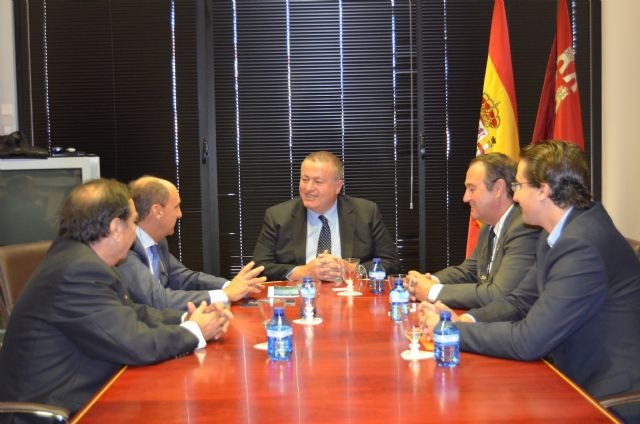 La Consejería de Fomento y la Real Liga Naval Española colaborarán en la organización del   III Congreso Marítimo Nacional - 1, Foto 1