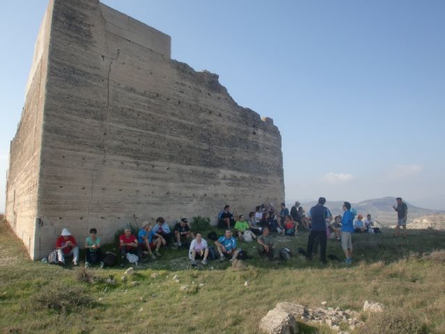 33 personas participaron en una ruta senderista por Mula y Albudeite, Foto 3