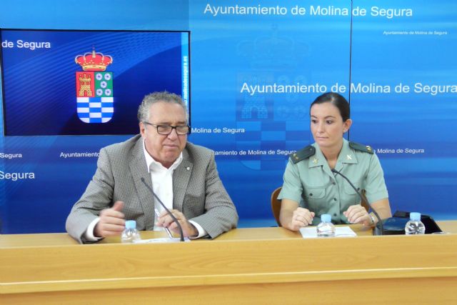 La Plaza de España de Molina de Segura acoge los actos de celebración del Día de la Fiesta Nacional y de la Patrona de la Guardia Civil el lunes 12 de octubre - 1, Foto 1